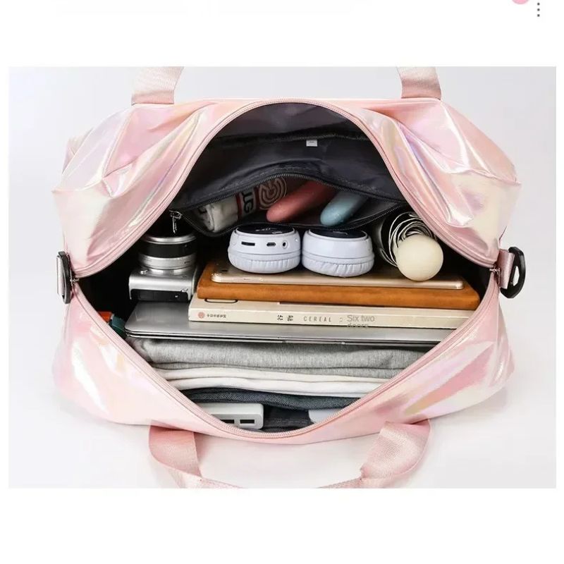 Weekend- & träningsväska med skofack – stilren, rymlig och glansig design