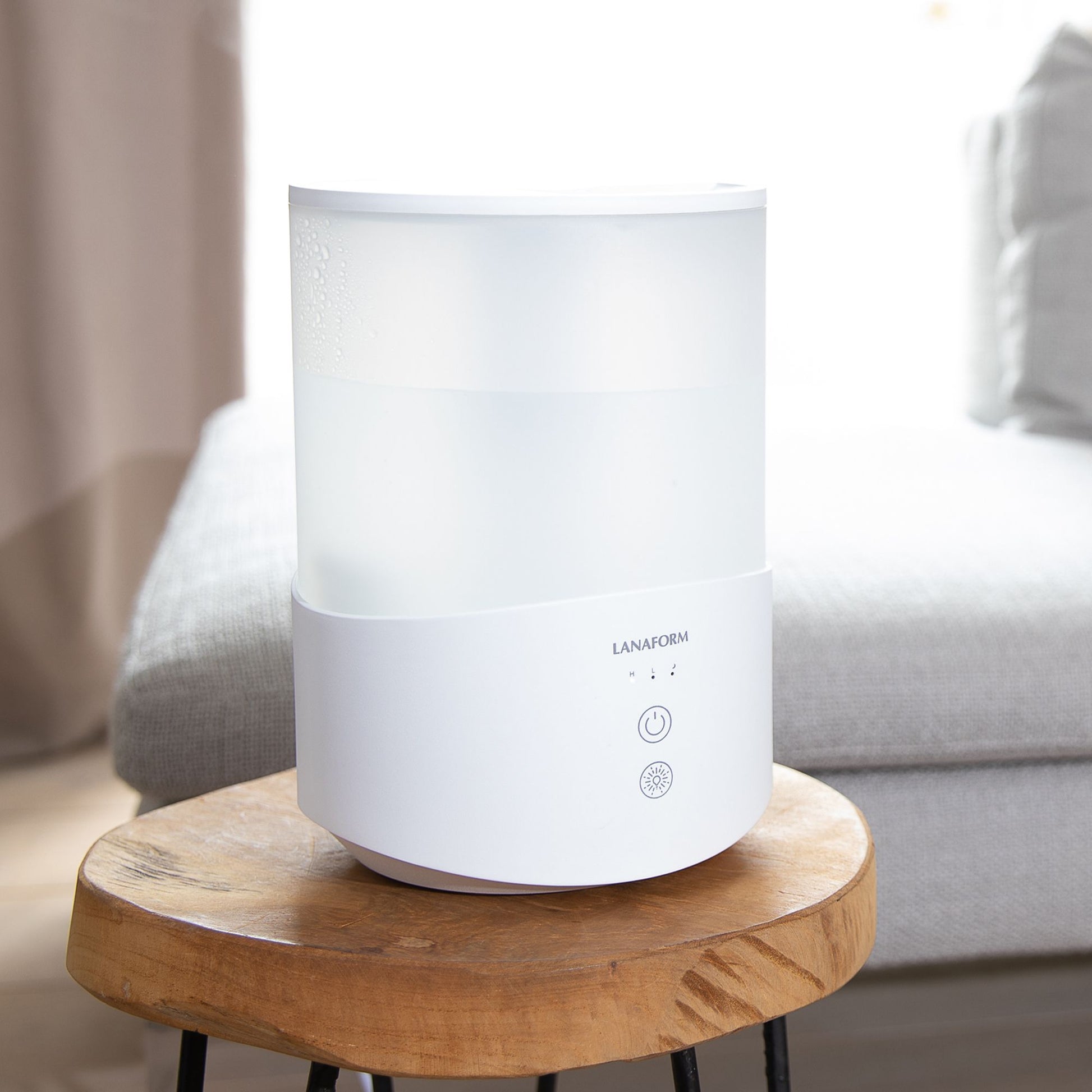 Lanaform Dobra – Luftfuktare med aromadiffuser och LED-ljus i elegant design