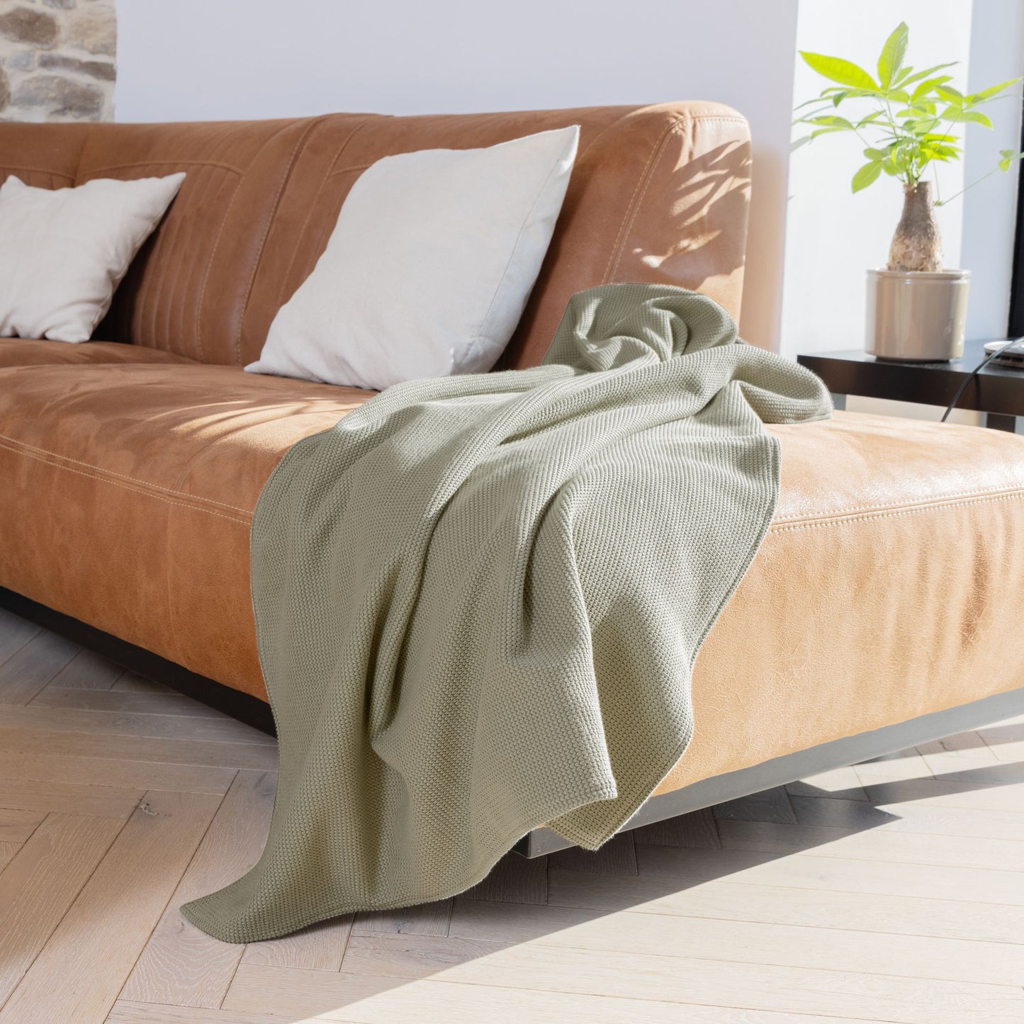 Lanaform Heat Wrap – Uppladdningsbar värmeponcho för axlar och kropp