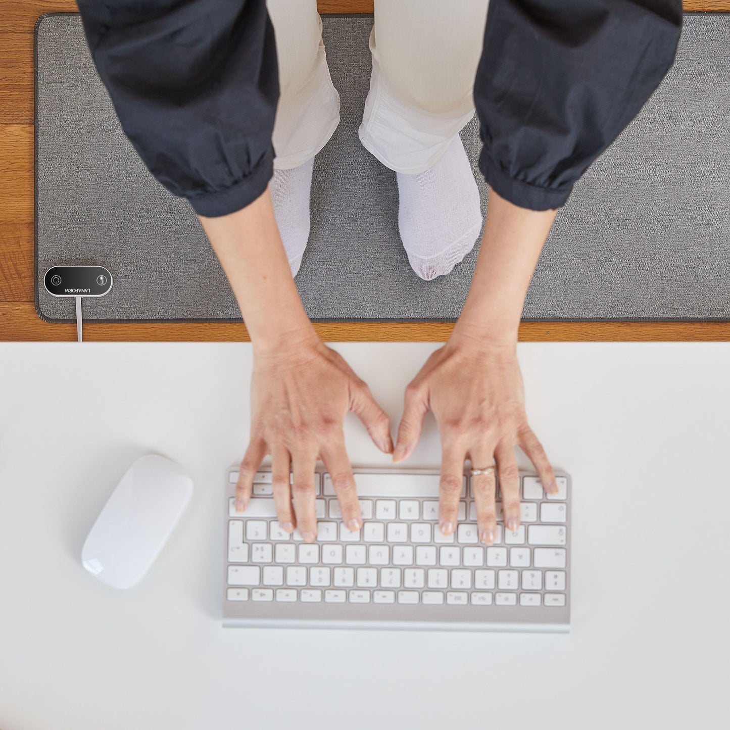Lanaform Heating Desk Pad – Elektrisk musmatta & värmematta för händer och skrivbord
