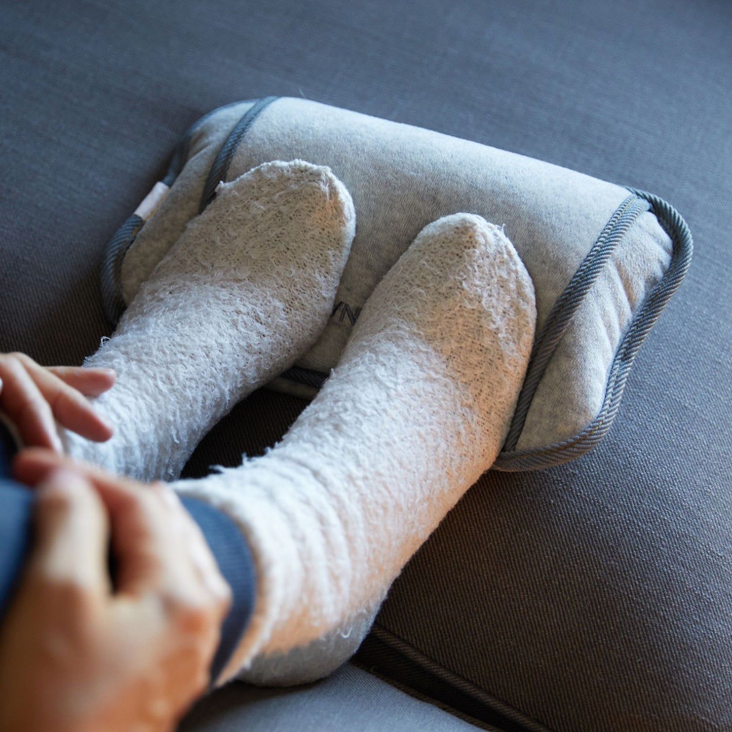 Lanaform Hottle Well-Being – Elektrisk värmedyna med mjukt textilöverdrag