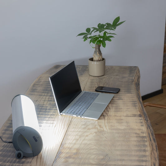 Lanaform Luminescence – Ljusterapilampa med wake-up-funktion & 10 000 lux