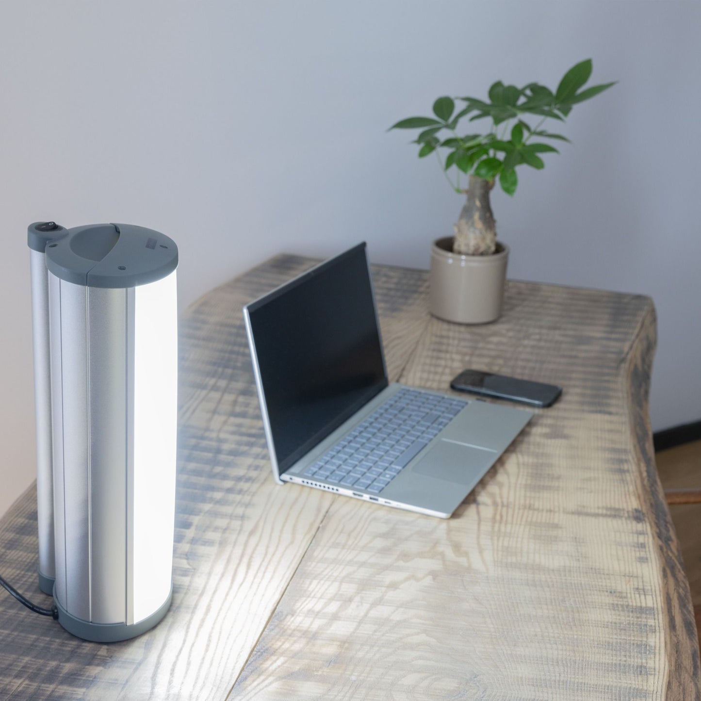 Lanaform Luminescence – Ljusterapilampa med wake-up-funktion & 10 000 lux