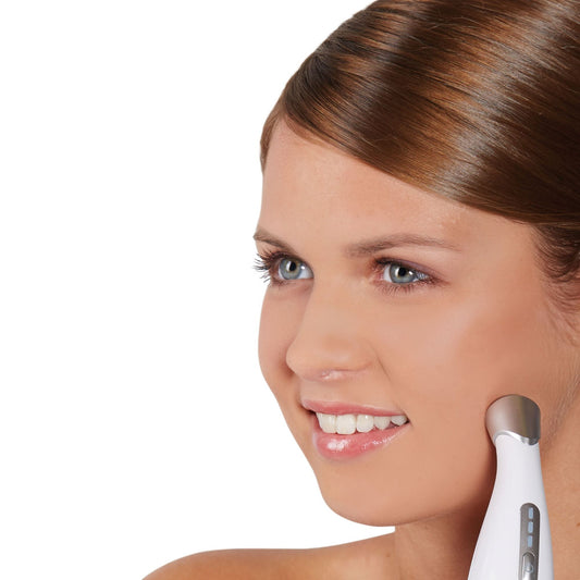 Lanaform MiniDermabrasion – Mikrodermabrasion för hemmabruk med vakuum och peeling